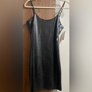 Elegant Black faux Dress